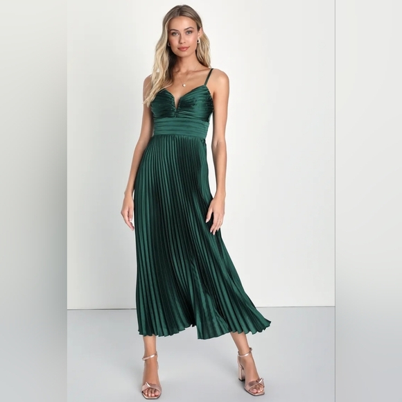 Lulus Fabulous Perfection Emerald Green Satin Pleated Midi Dress S Wedding Party - Picture 2 of 10